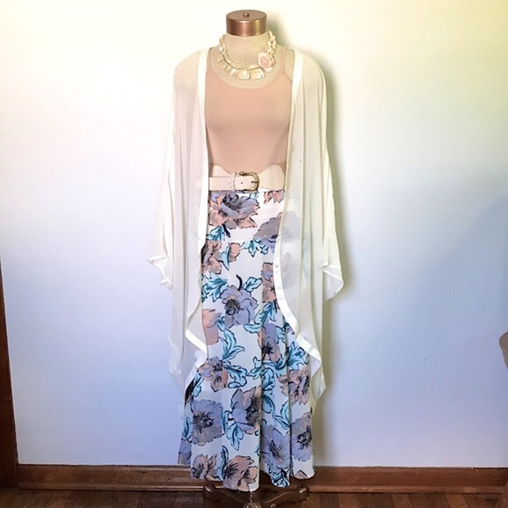 Lapis Pastel Floral Flowy Skirt
